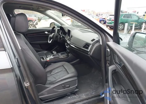 2018 Audi Q5 2.0T Premium z USA, uszkodzony, nr VIN WA1ANAFY2J2232589